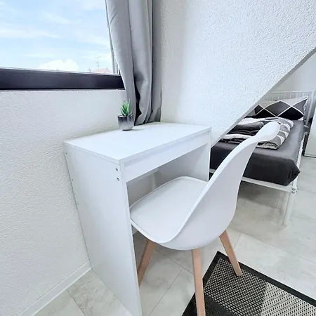 Gemuetliche Citywohnung Mit Top-anbindung